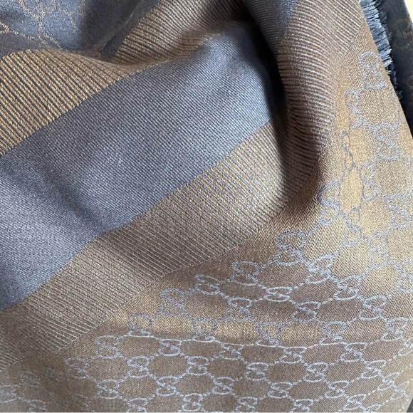 GG Guccissima Wool-Silk Blend Shawl - Picture 10 of 10